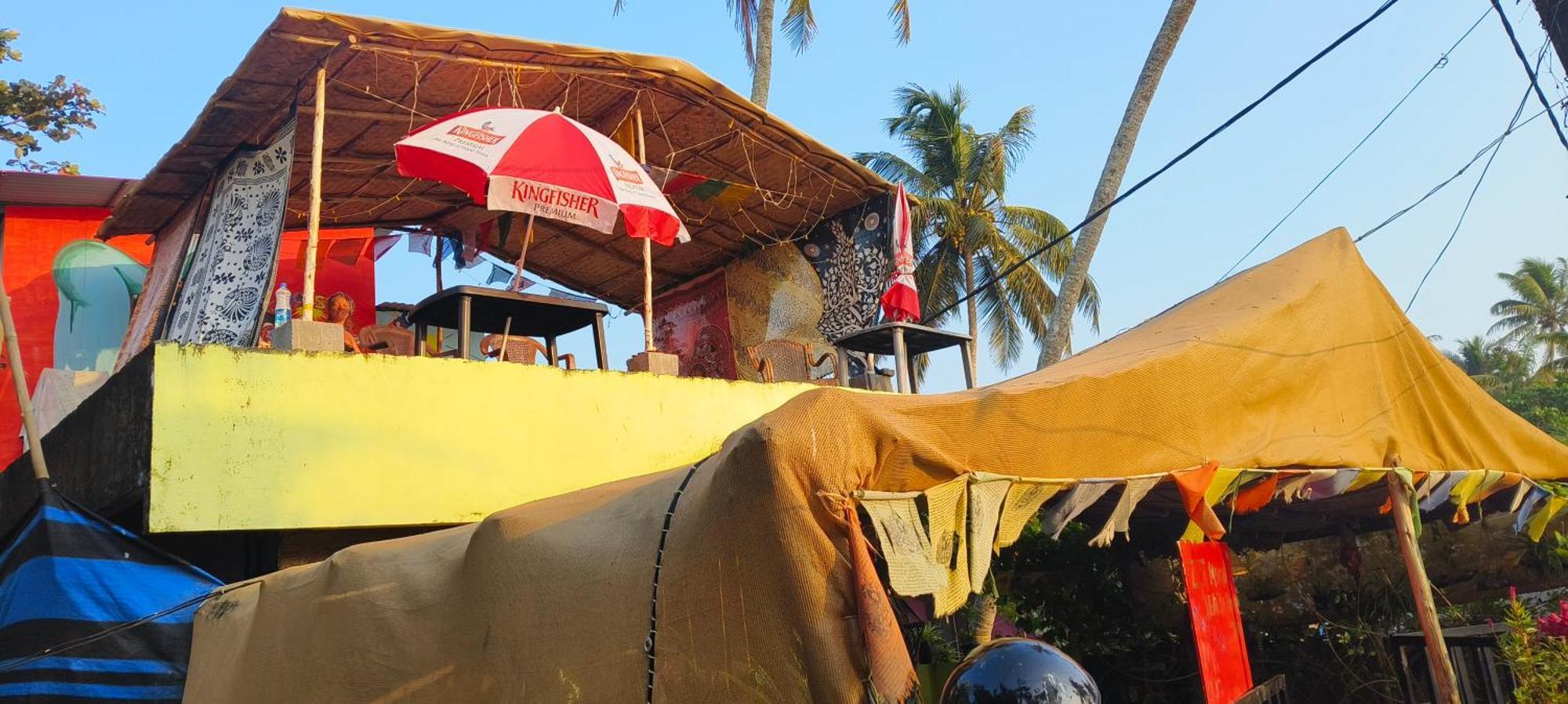 Peace And Love Stay Alappuzha Exteriör bild